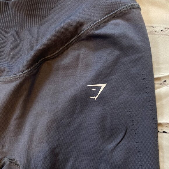 Gymshark High Waisted Perforated Leggings Dark Gray Size Small Womens - Picture 3 of 7